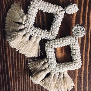 Statement earrings 🍋🍋